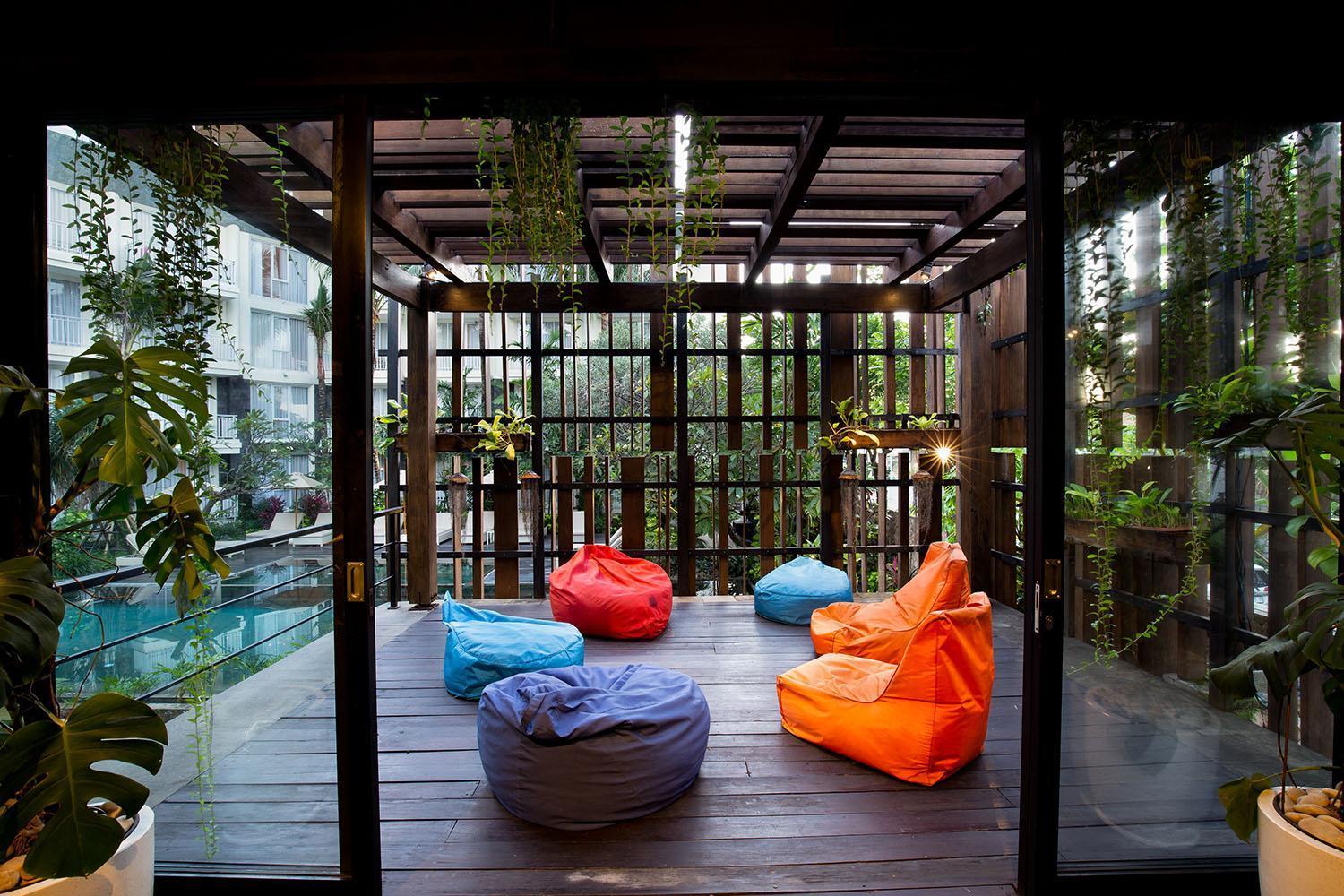 Hotel The 1O1 Bali Fontana Seminyak Legian Exterior foto